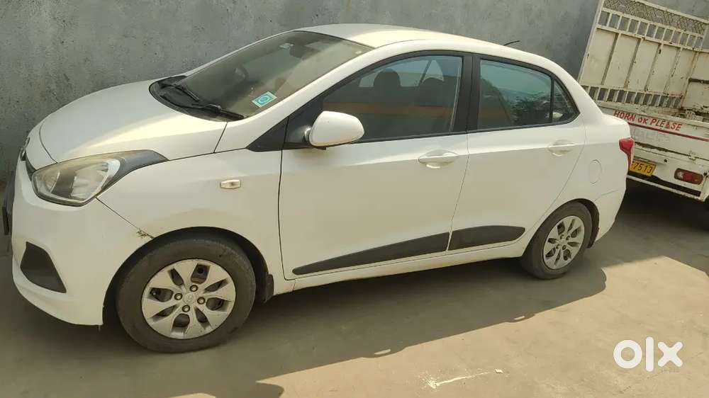 Hyundai Xcent 2014 Diesel 122000 Km Driven