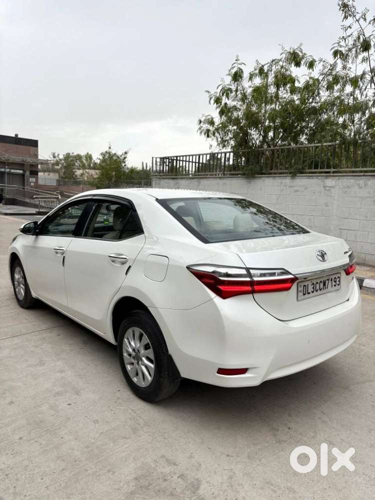 Toyota Corolla Altis 1.8 G, 2017, Petrol