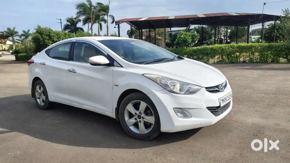Hyundai Elantra Diesel Manual 2014 1st