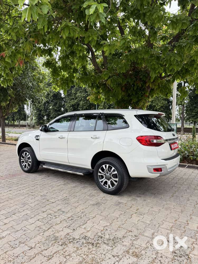 Ford Endeavour Titanium 4x2, 2021, Diesel