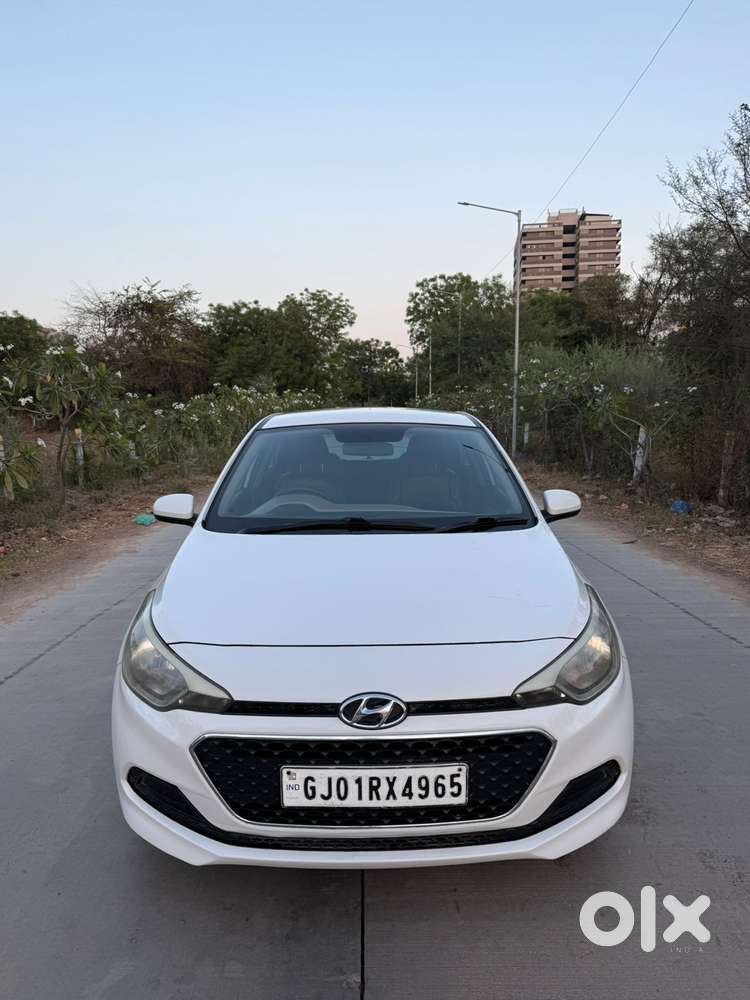 Hyundai I20 Petrol Cvt Magna Executive, 2017, Petrol