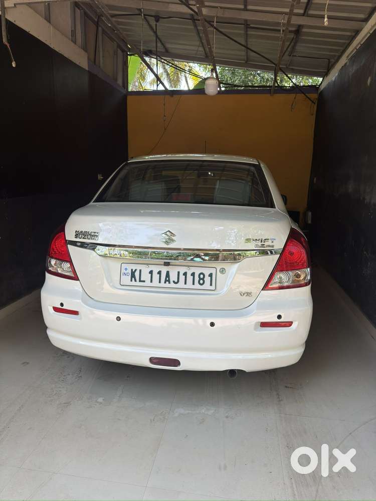 Maruti Suzuki Swift Dzire Vxi Optional, 2011, Petrol