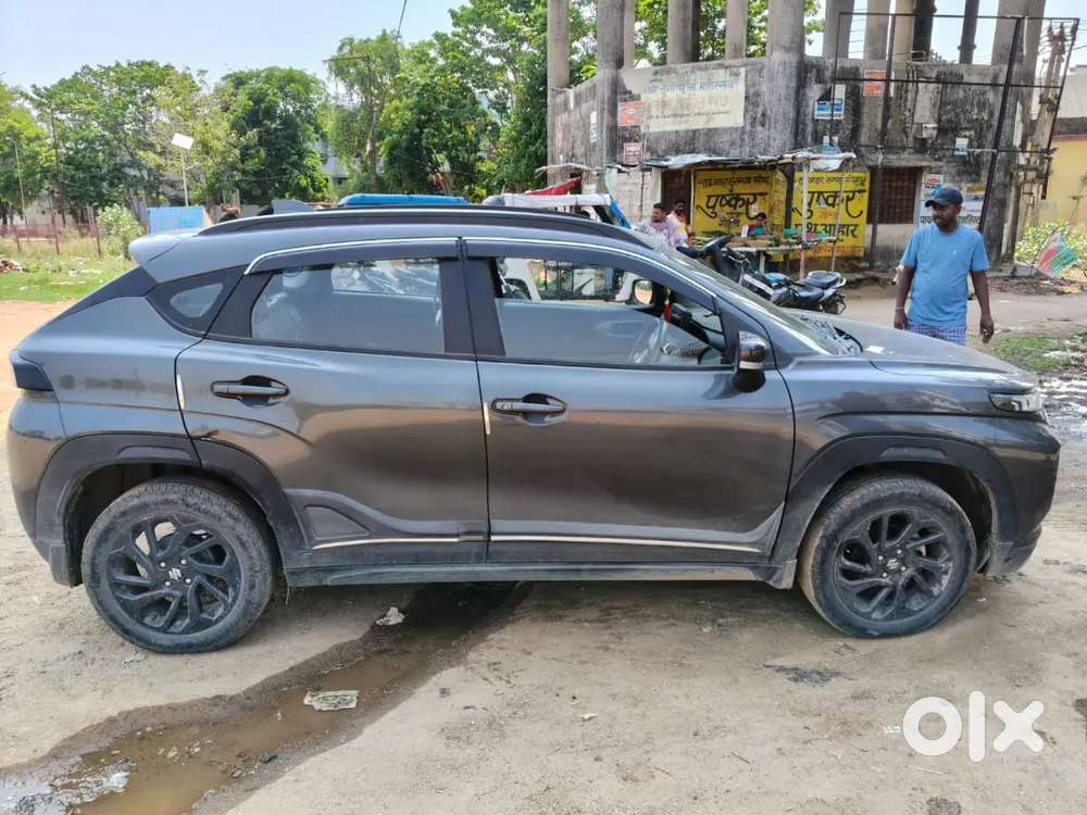 Maruti Suzuki Fronx 2023 Petrol Well Maintained