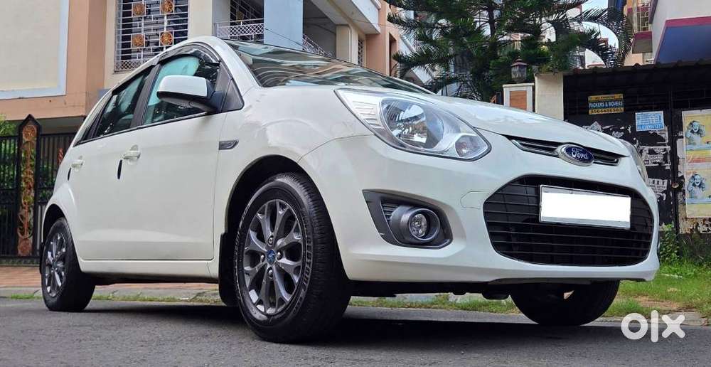 Ford Figo Duratec Titanium 1.2, 2015, Petrol