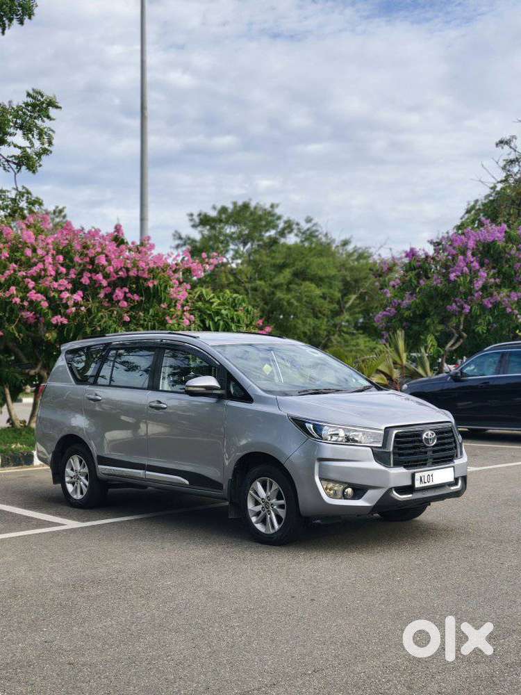 Toyota Innova Crysta 2.8 Gx At, 2016, Diesel