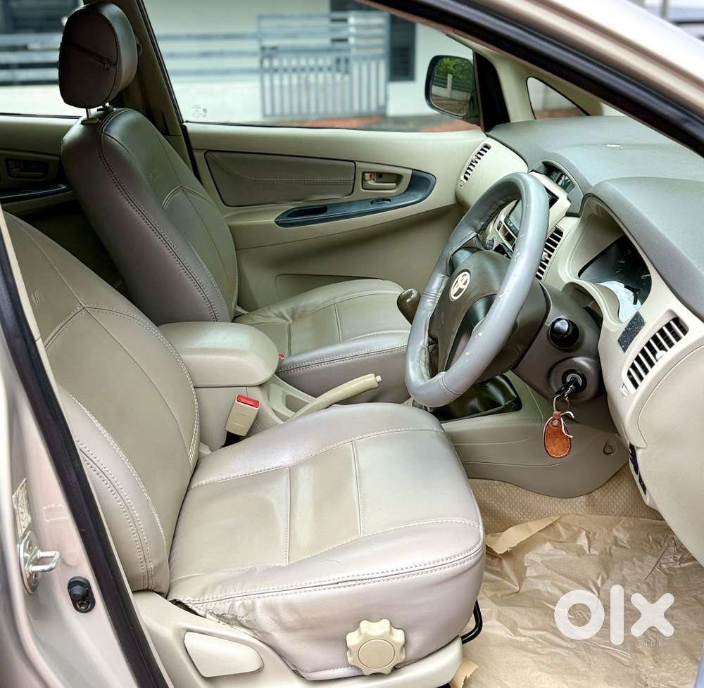 Toyota Innova 2.5 G (diesel) 7 Seater, 2013, Diesel