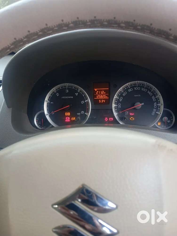 Maruti Suzuki Ertiga 2012