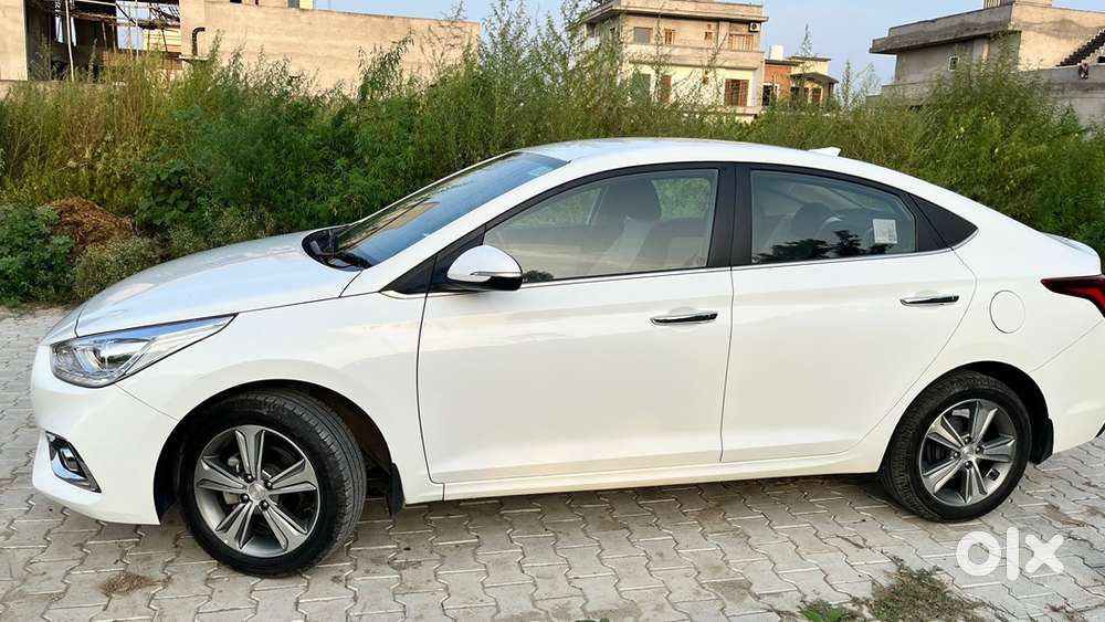 Hyundai Verna 2019 Petrol 32000 Km Driven