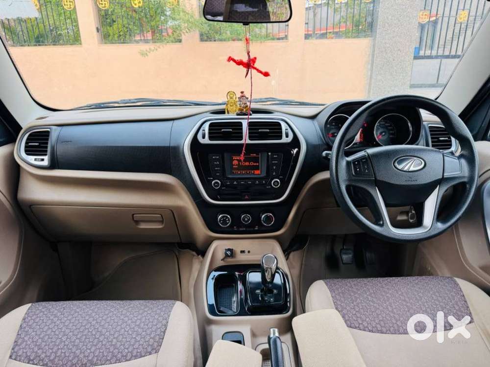 Mahindra Tuv 300 T8 Amt, 2015, Diesel