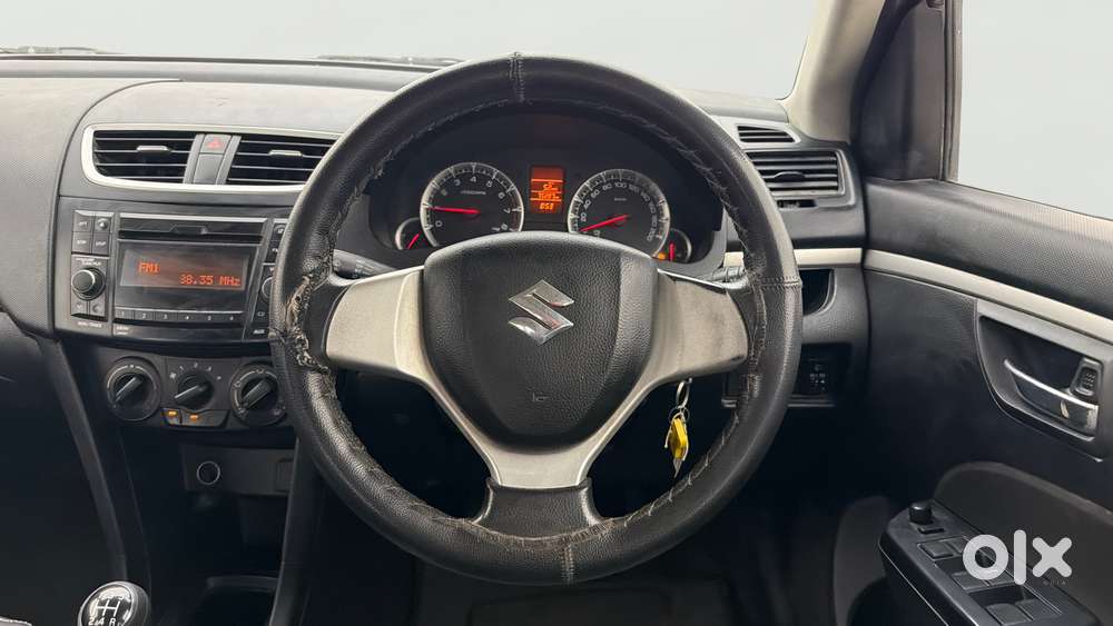 Maruti Suzuki Swift Vxi, 2016, Petrol