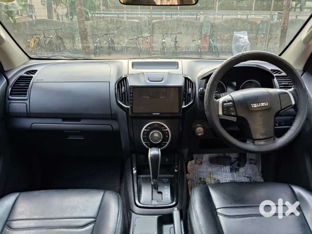 Isuzu V-cross Z 2022