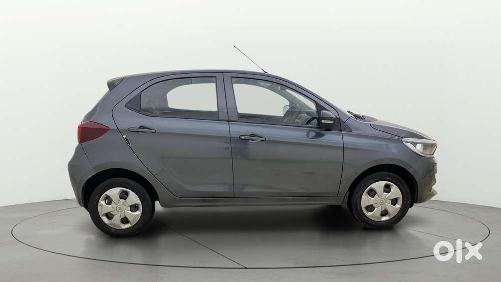 Tata Tiago 1.2 Revotron Xt Cng, 2022, Cng & Hybrids