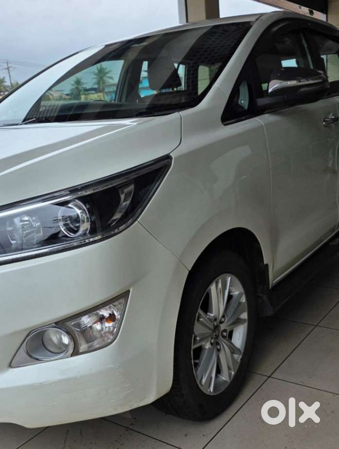 Toyota Innova Crysta 2.8z Automatic, 2018, Diesel