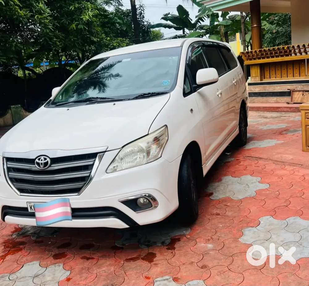 Toyota Innova Diesel 2016 Re Registred