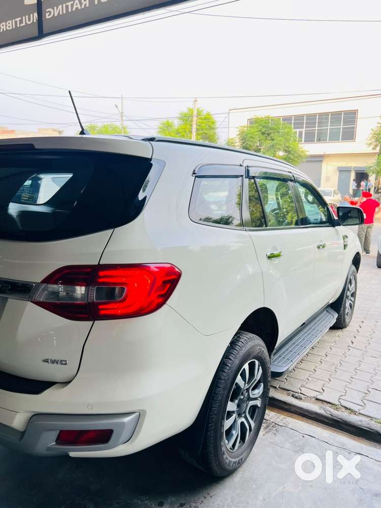 Ford Endeavour 3.2 Titanium 4x4 At, 2019, Diesel