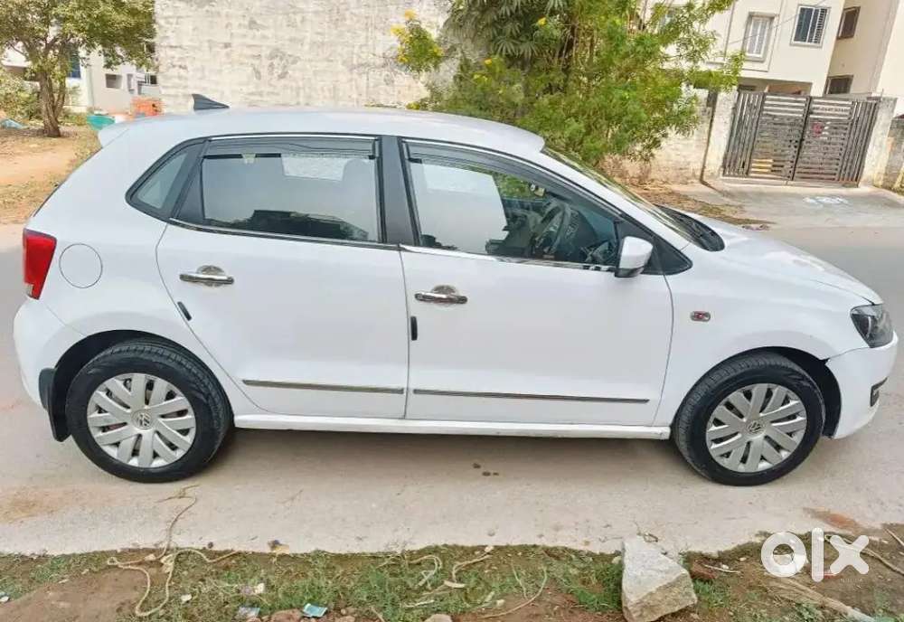 Volkswagen Polo 2013 Diesel 82000 Km Driven
