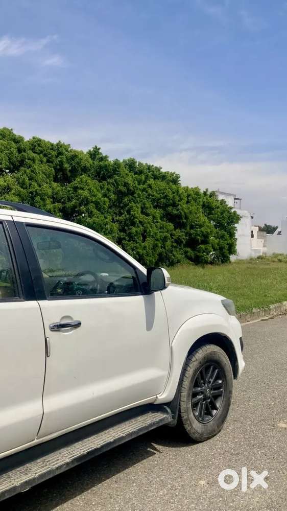 Toyota Fortuner 2012 Diesel Well Maintained