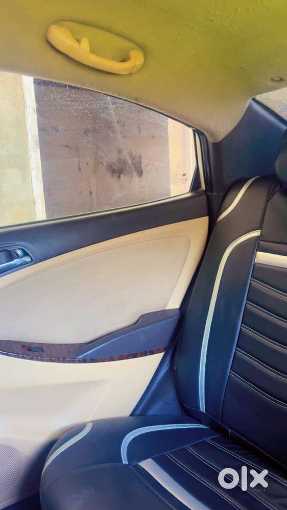 Hyundai Fluidic Verna 2012 Diesel 97000 Km Driven