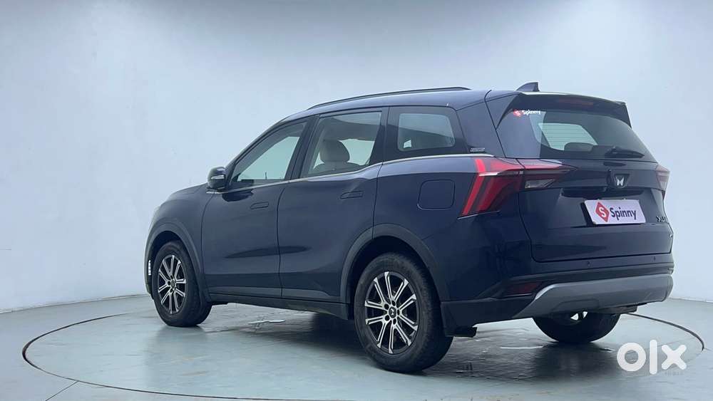 Mahindra Xuv700 2.0 Ax 7 Petrol At Str, 2022, Petrol
