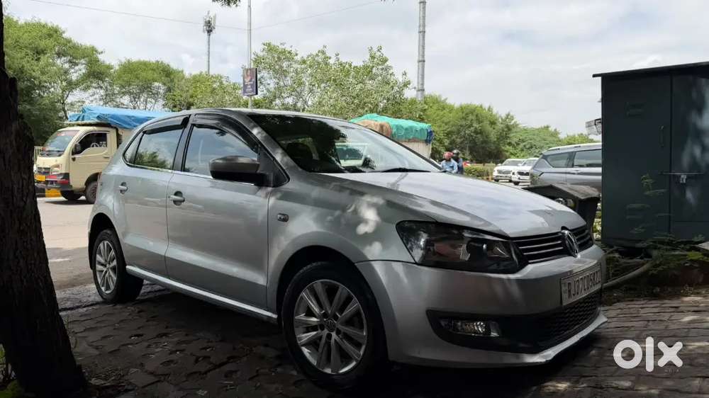 Volkswagen Polo Breeze 2013