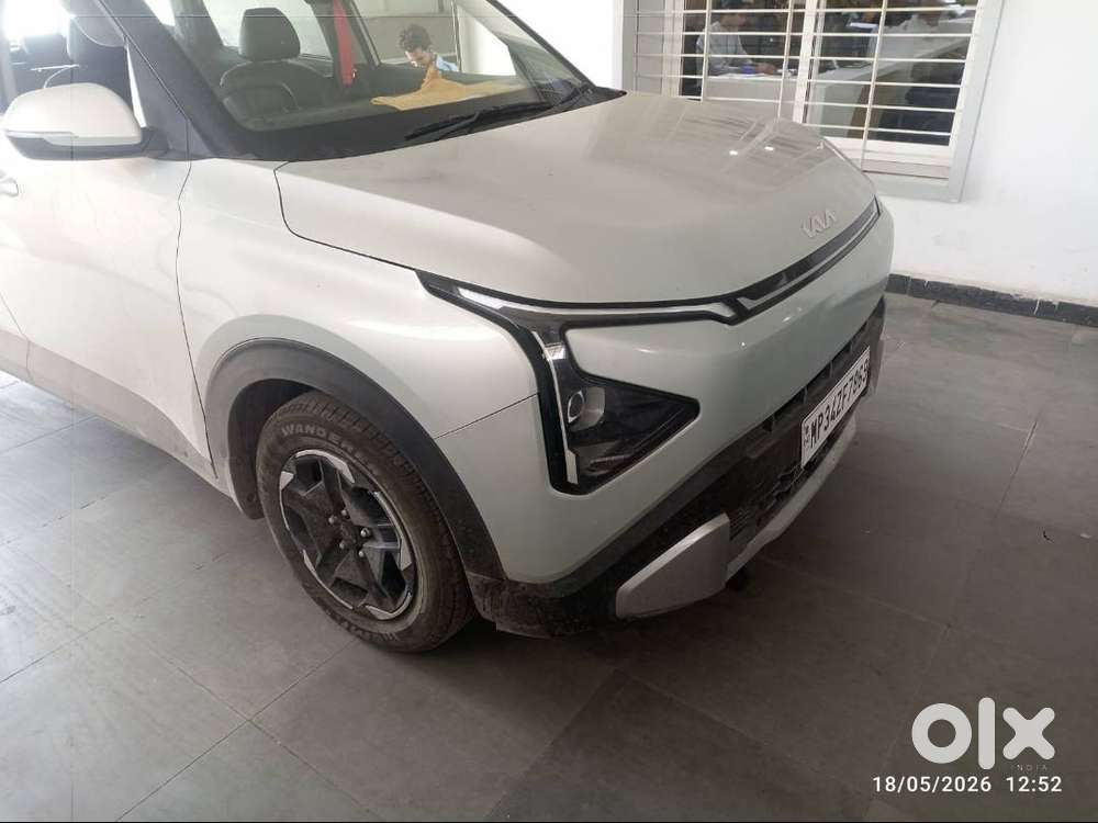2025 Kia Carens Clavis 1.5 Diesel Hte(o) 7 Seater  25,000 Km  First