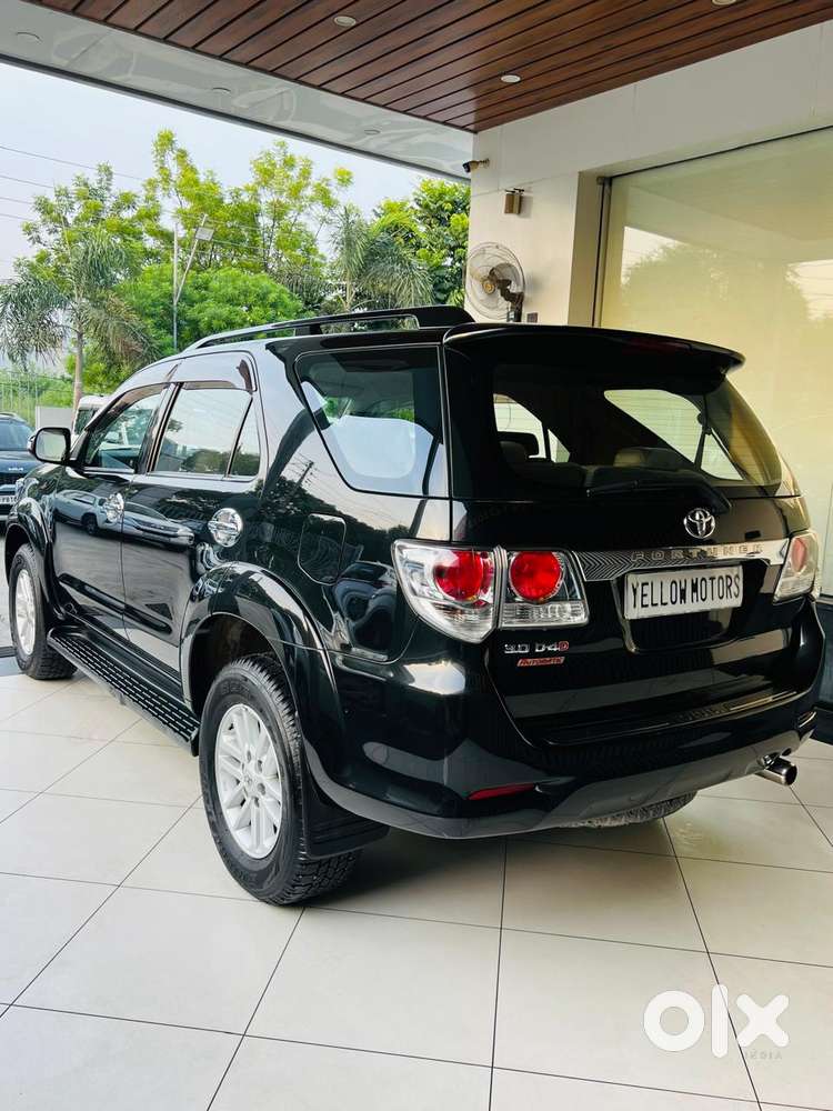 Toyota Fortuner 3.0 4x2 Automatic, 2013, Diesel