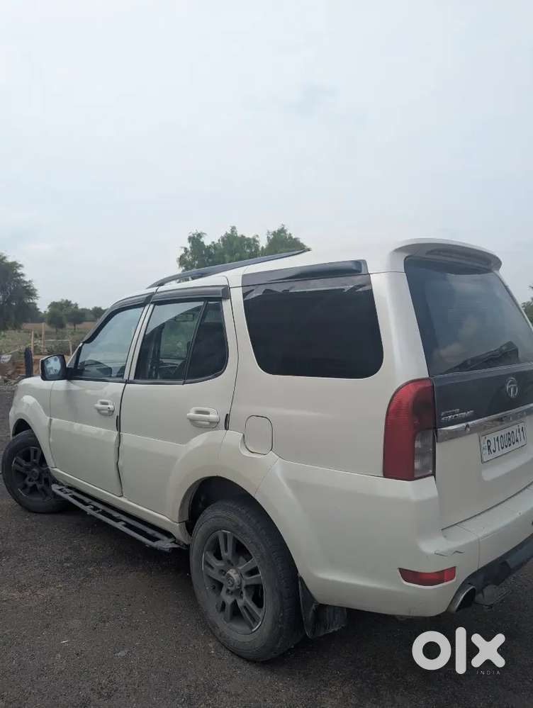 Tata Safari Storme Lx 2014