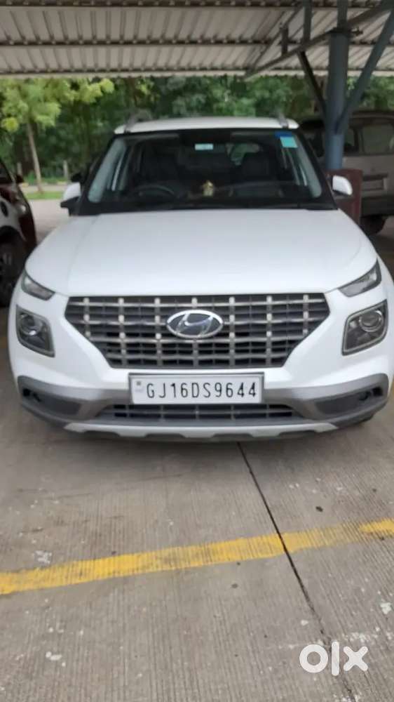 Hyundai Venue 2021 Petrol 30000 Km Driven. Very Good Condition.