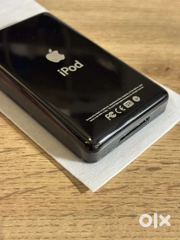 Apple IPod Classic 6th Gen 160Gb NEW BATTERY+EXTERIOR BLACK. 20K