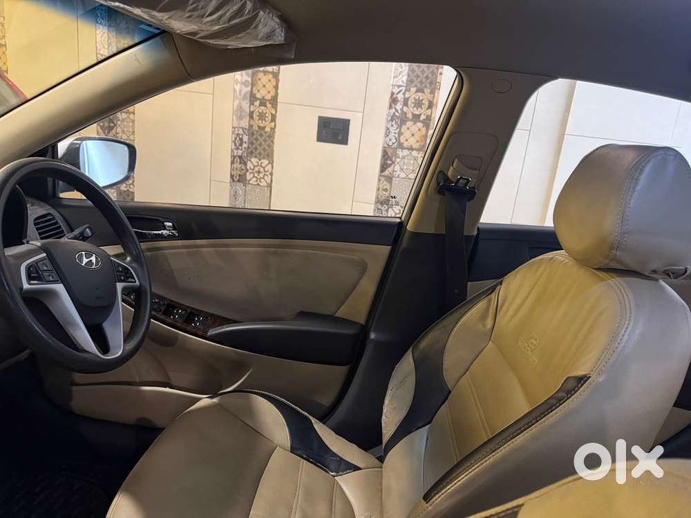Hyundai Fluidic Verna 2014 Petrol 53000 Km Driven