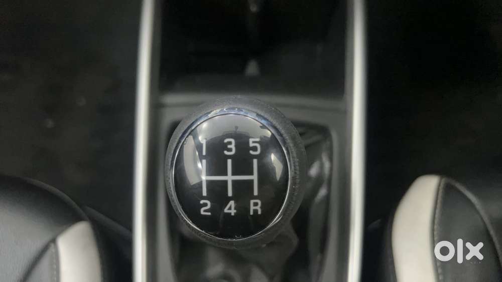 Maruti Suzuki Baleno Delta, 2017, Petrol