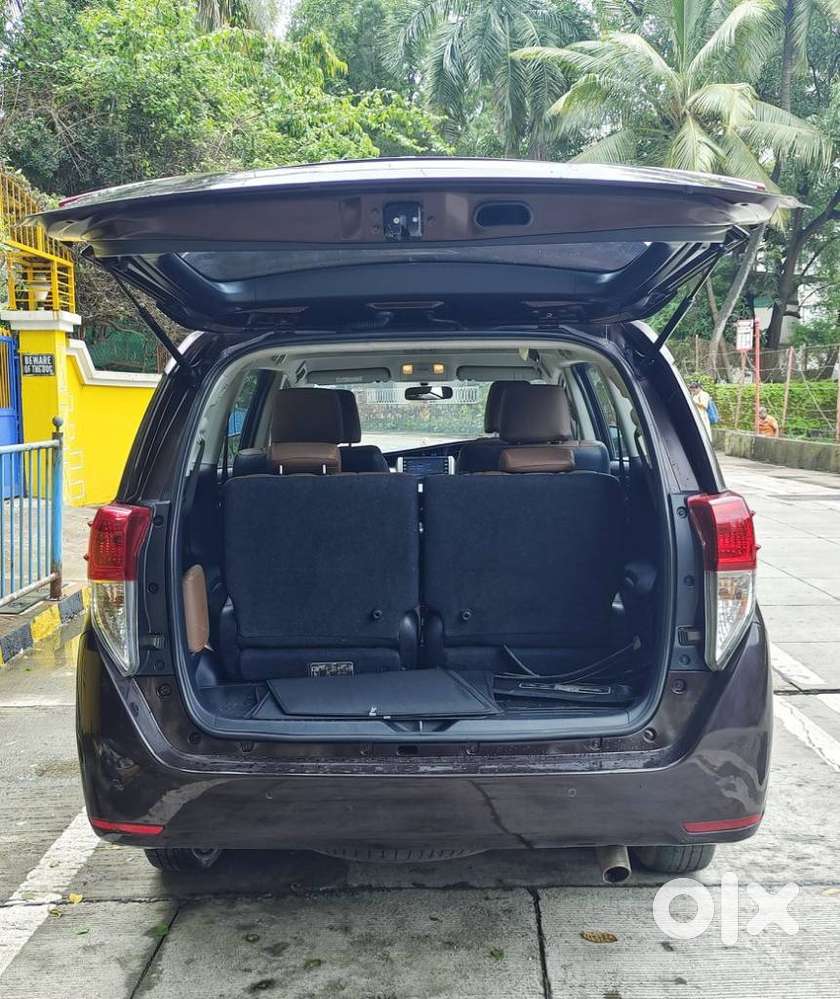 Toyota Innova Crysta 2.4 Gx Limited Edition At 7 Str, 2021, Diesel