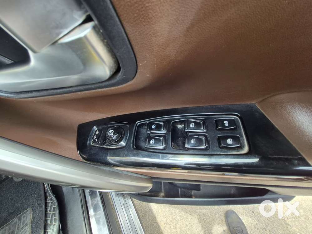 Mahindra Scorpio N Z8 L Petrol At 7 Str, 2022, Petrol