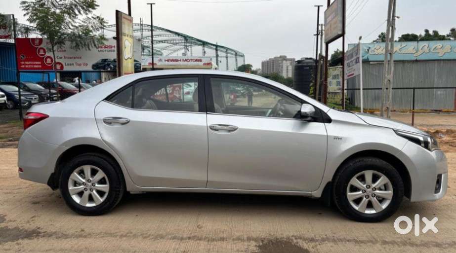 Toyota Corolla Altis G At, 2016, Petrol