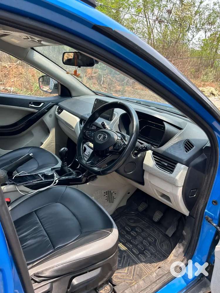 Tata Nexon Genuine Sell, Price Negotiable