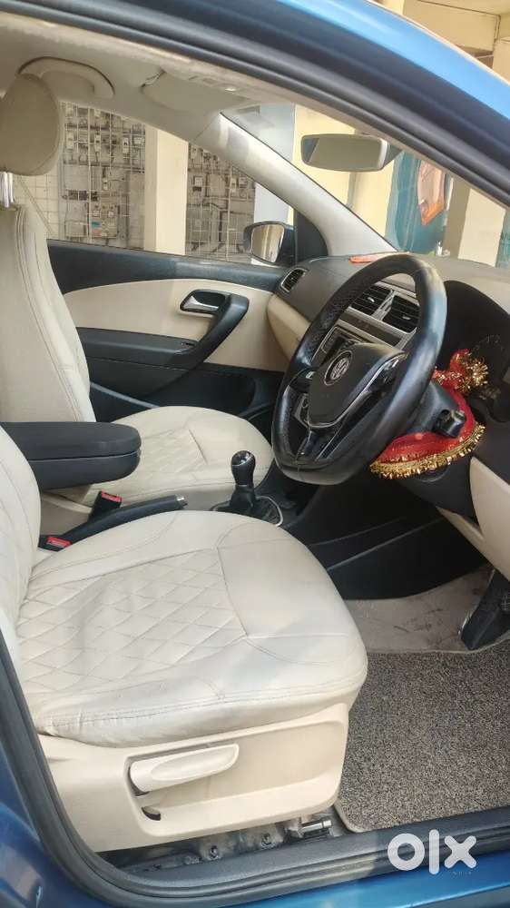 Excellent Condition Volkswagen Ameo Highline'2016 Dec Top Model