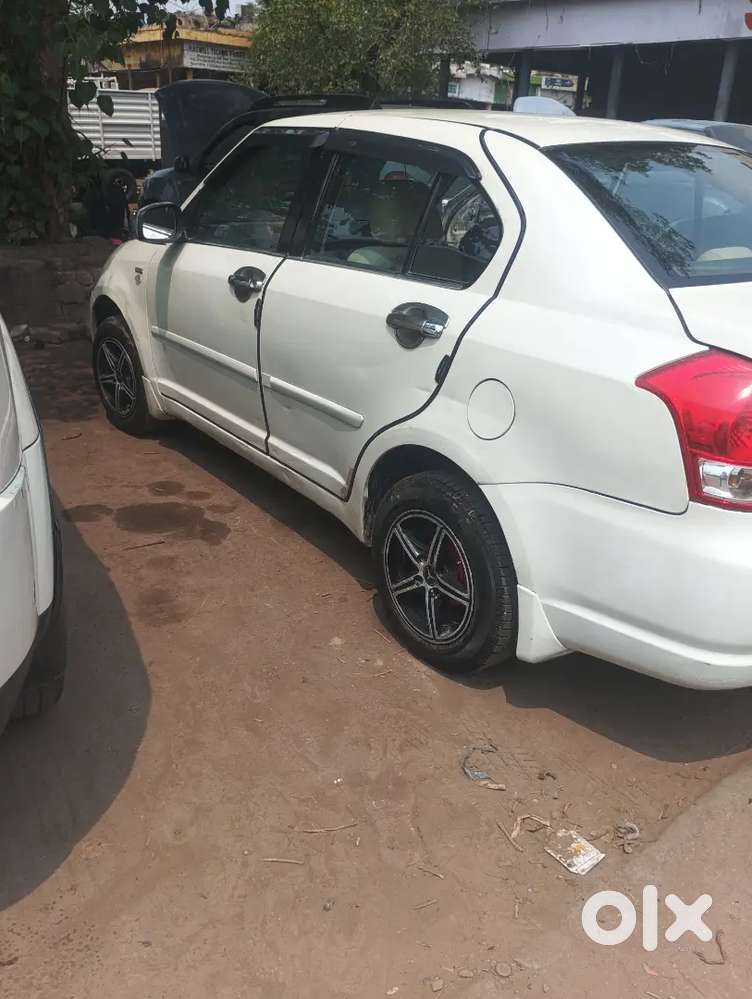 Hr No 2031 Tak Passing Family Car