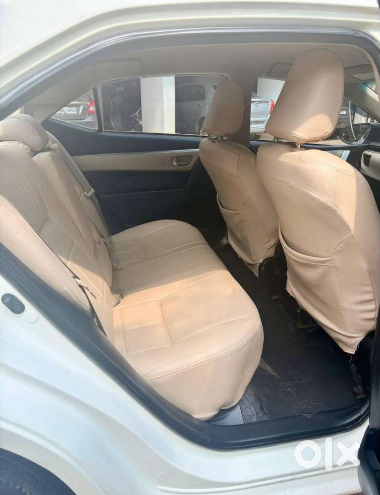 Toyota Corolla Altis 2013-2017 Vl At, 2014, Petrol