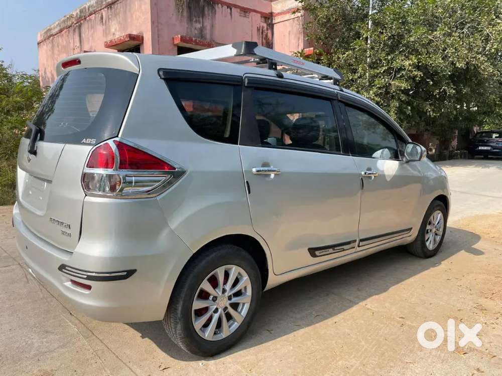 Maruti Suzuki Ertiga 2013