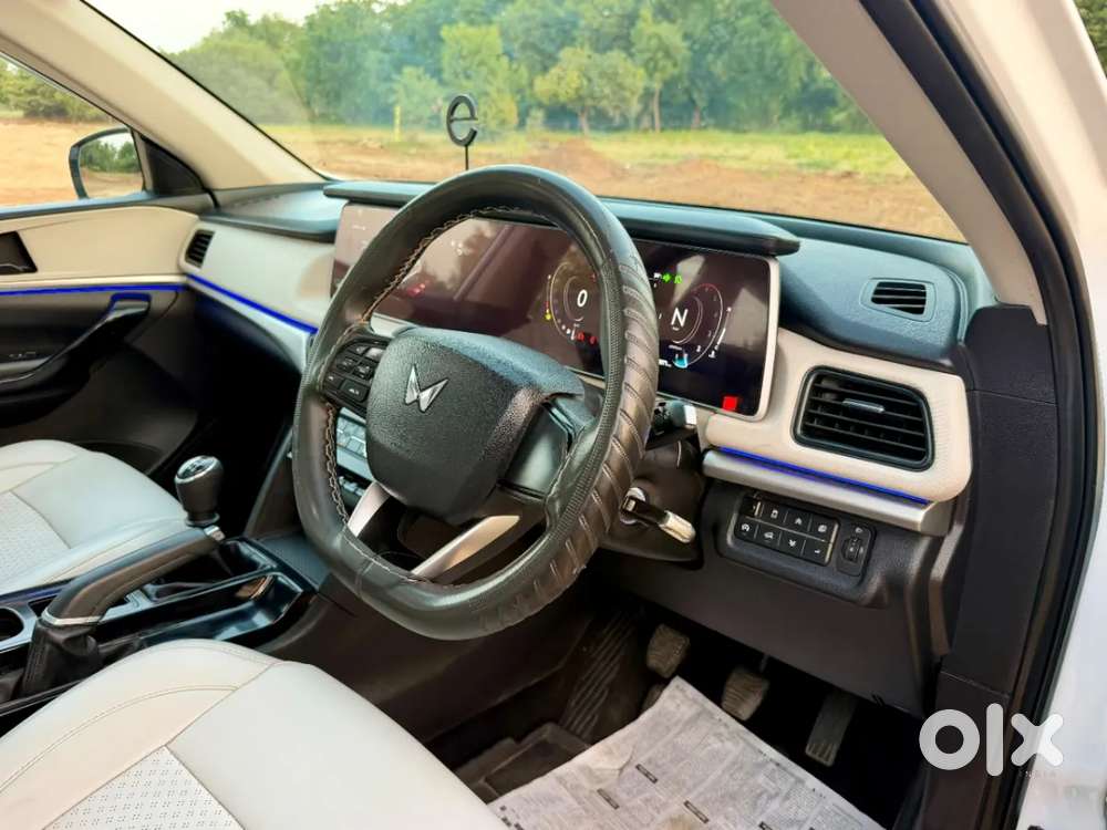 Mahindra Xuv700 2.2 Ax 5 Diesel Mt Str, 2023, Diesel