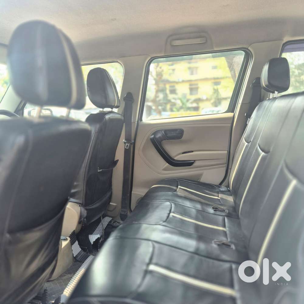 Mahindra Tuv 300 T6, 2017, Diesel