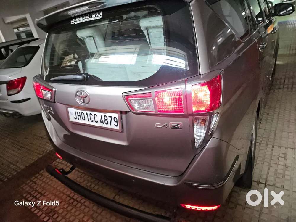 Toyota Innova Crysta 2016 Diesel Manual