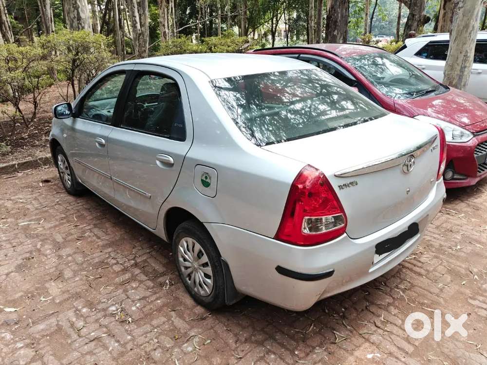 Toyota Etios 2011 Petrol 35000 Km Driven