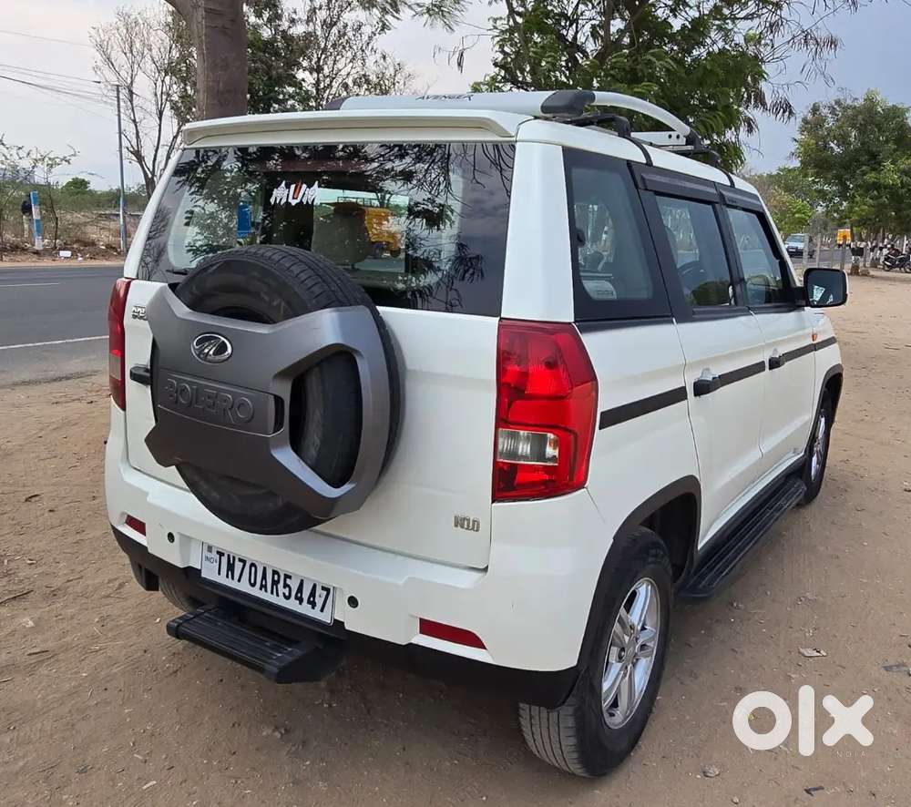 Mahindra Bolero Neo 2022 - 2024