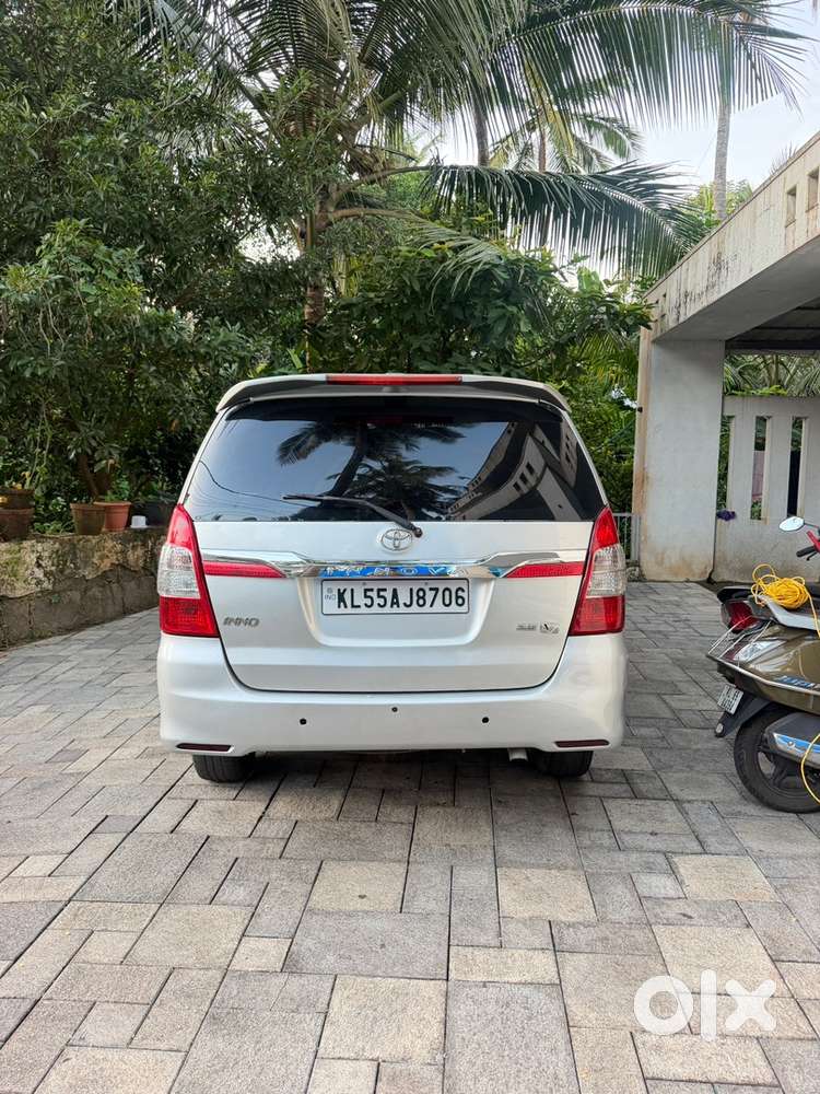 Toyota Innova Diesel 2013
