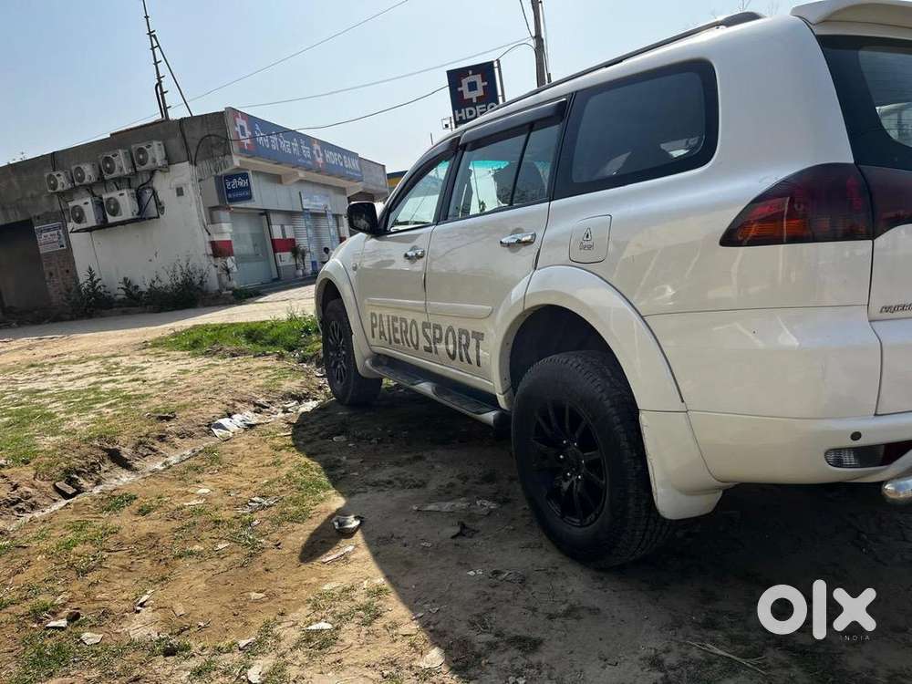Mitsubishi Suv Diesel 2015 4*4