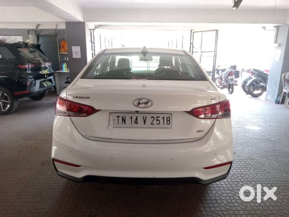 Hyundai Verna 1.5 Sx Petrol Mt, 2019, Petrol