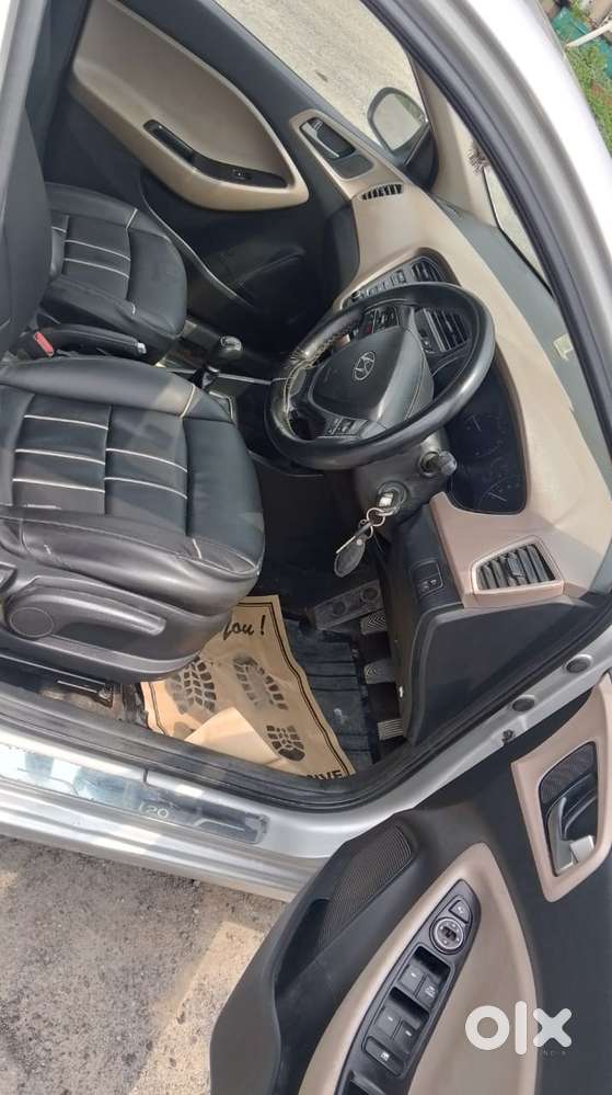 Hyundai I20 Sportz 1.2 Bs-iv, 2017, Petrol