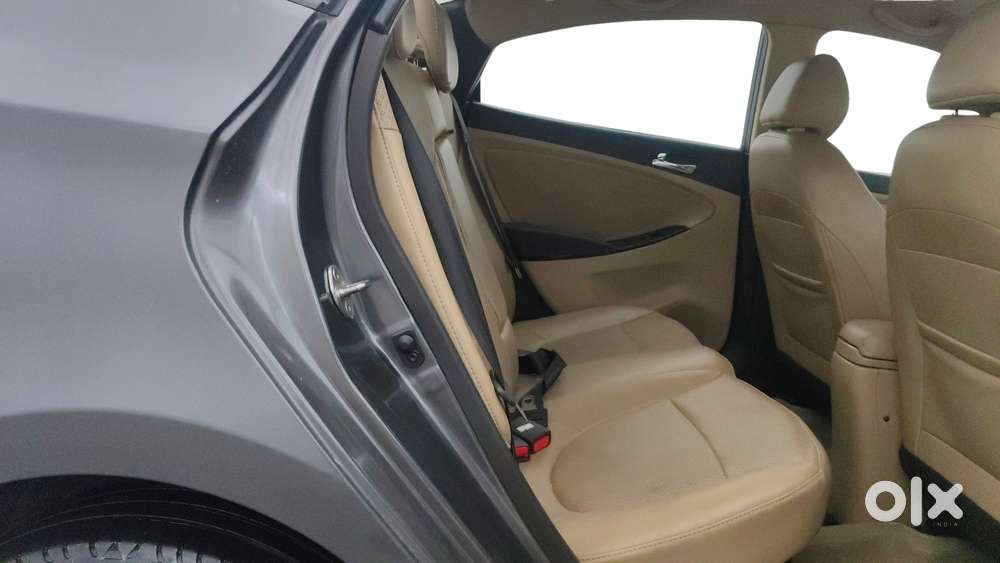Hyundai Verna Fluidic 1.6 Vtvt Sx, 2013, Petrol