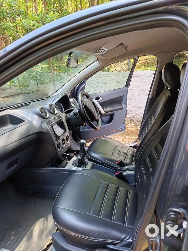 Ford Fiesta Classic 2013 Diesel 106000 Km Driven